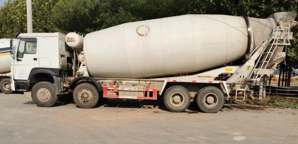 二手?jǐn)嚢柢嚲哂惺裁垂δ? />
					</div>
					<div   id=