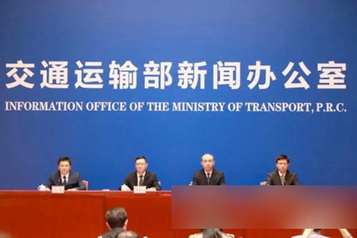 交通運輸部：全國高速公路貨車平均超限超載率持續(xù)控制在0.5％以下