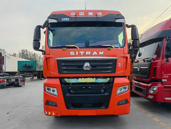 汕德卡G7牽引車(chē)510馬力