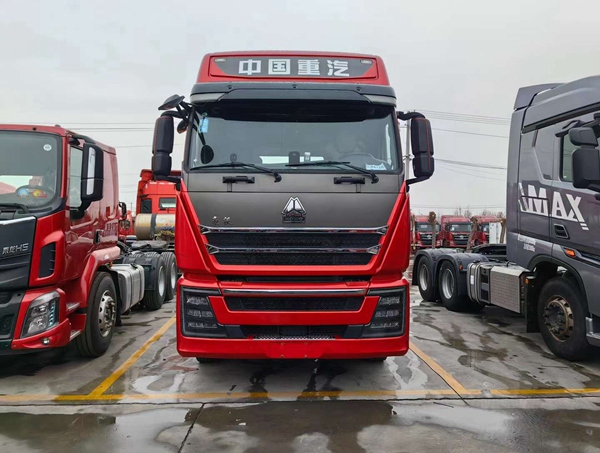 二手重汽豪沃MAX牽引車(chē)