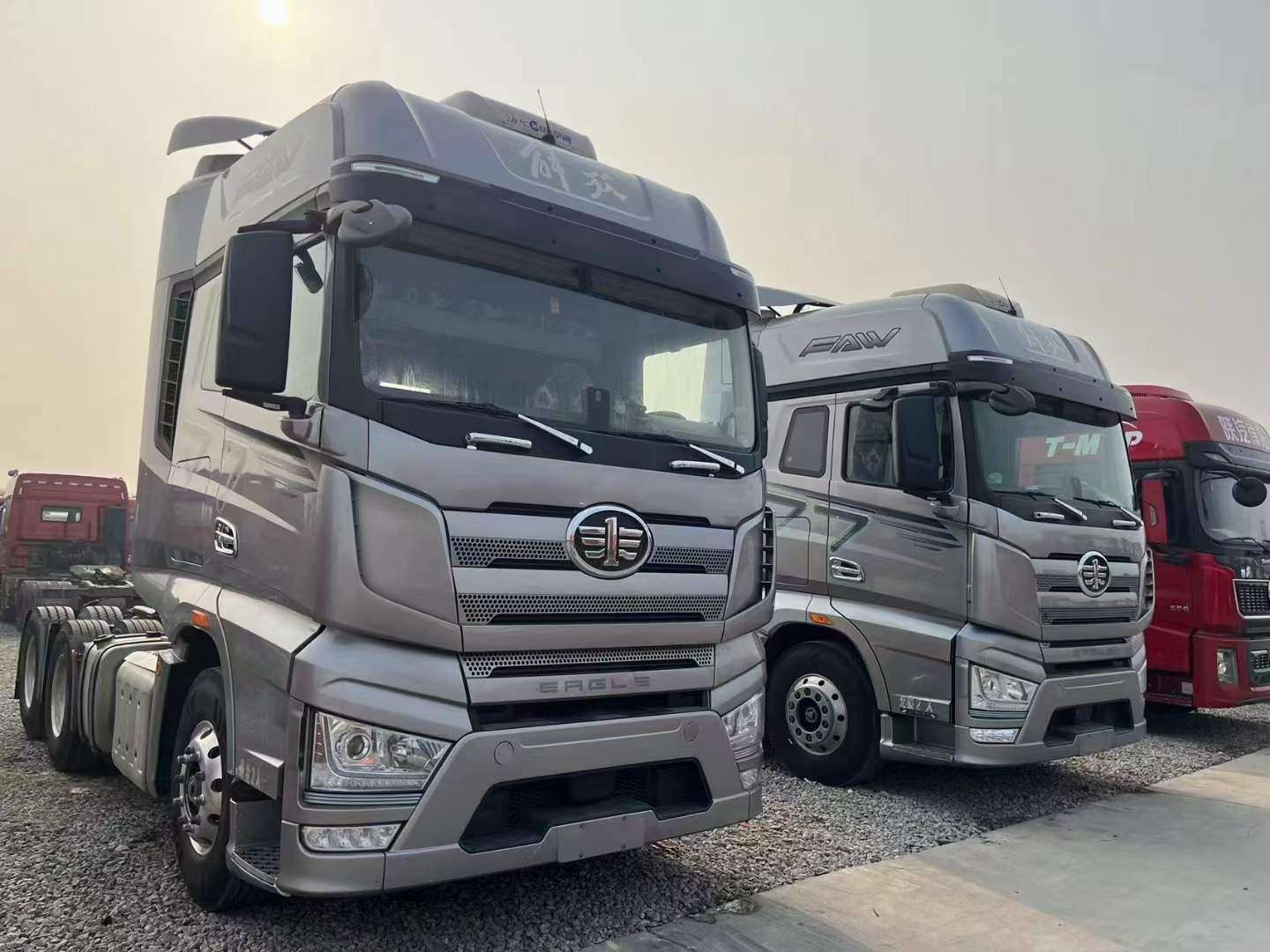 二手牽引車價(jià)格