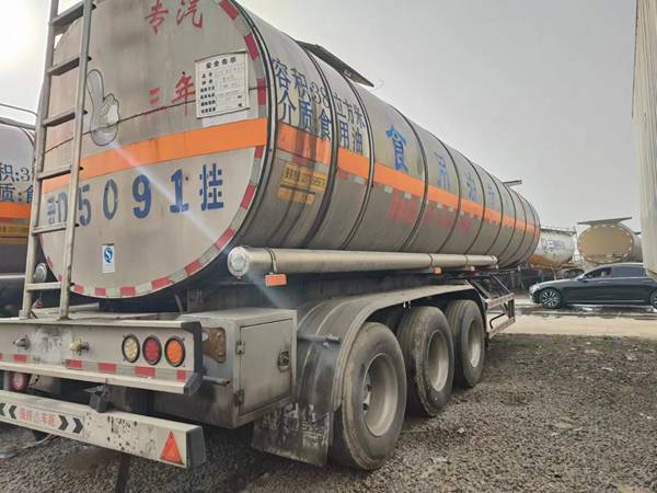 40方二手油罐車