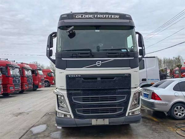 二手沃爾沃牽引車報(bào)價(jià)