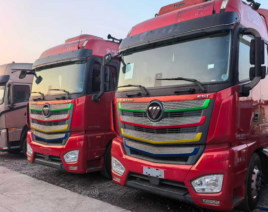 重生之我在華通二手車市場賣大卡車